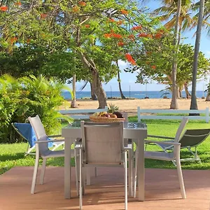 Beautiful Ground Floor, Seaside Flat Le Moule